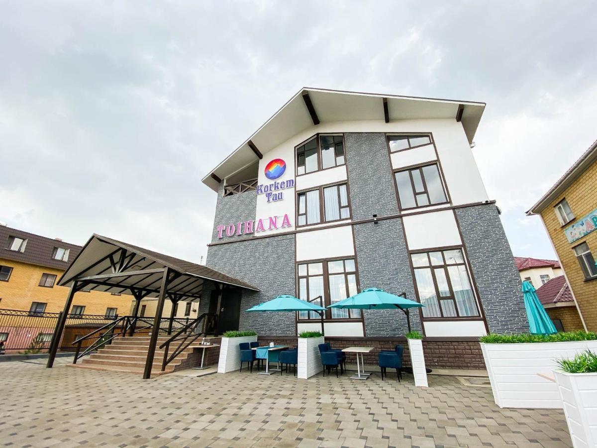 Korkem Tau Hotel Astana Ngoại thất bức ảnh