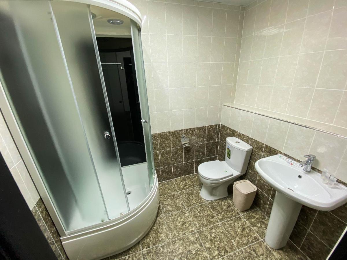 Korkem Tau Hotel Astana Ngoại thất bức ảnh