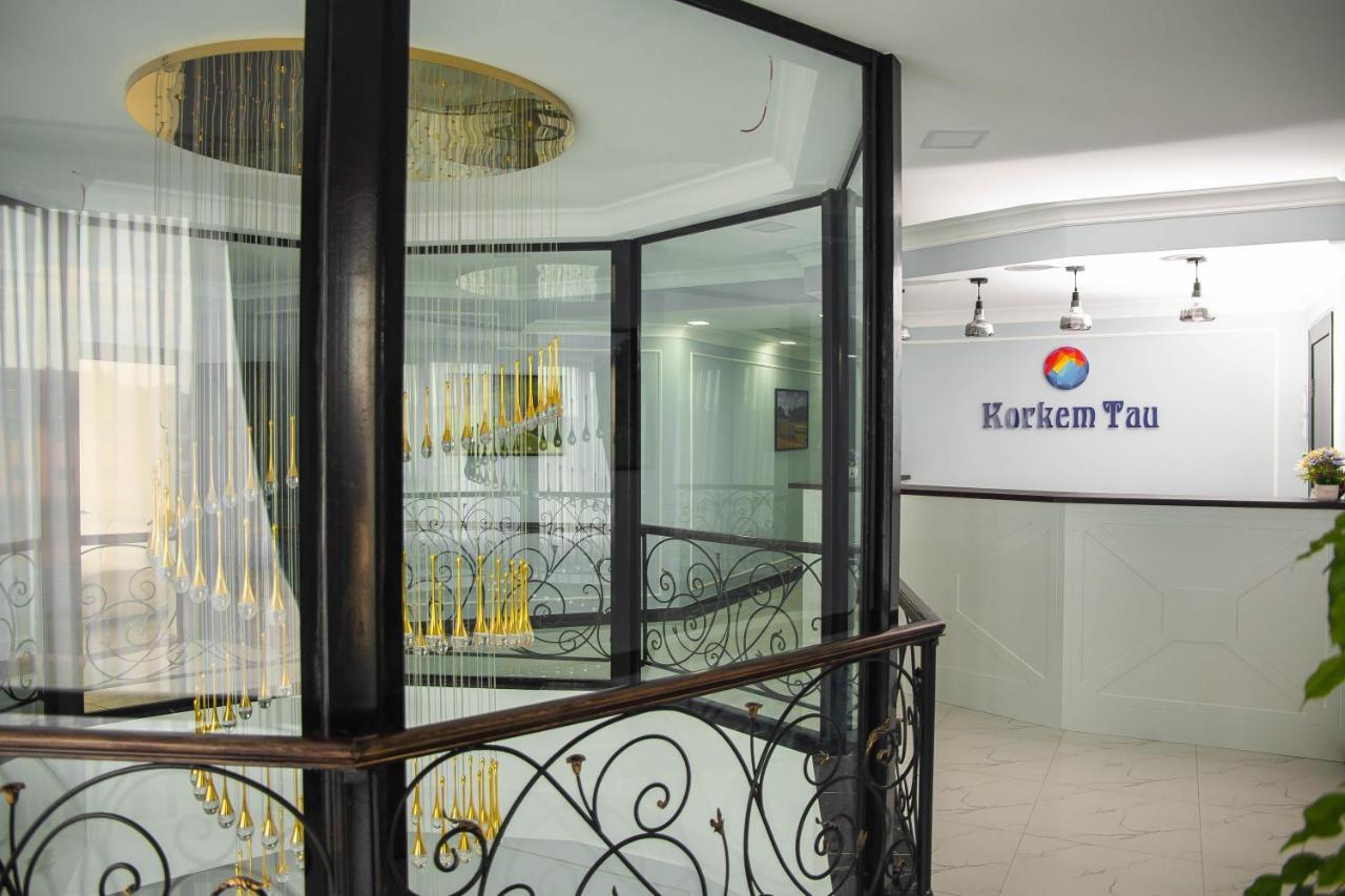 Korkem Tau Hotel Astana Ngoại thất bức ảnh